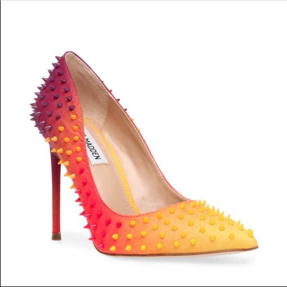 🆕Steve Madden Vala-S Multicolored Spike Heels